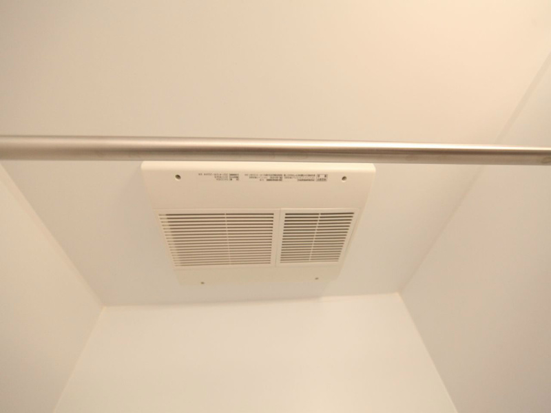 リブラ金山 浴室暖房乾燥機　24時間換気機能付バスルーム