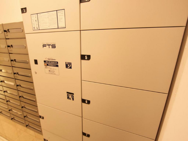 アプリーレ久屋大通公園 宅配ＢＯＸ付　不在時に荷物を受け取ることができます