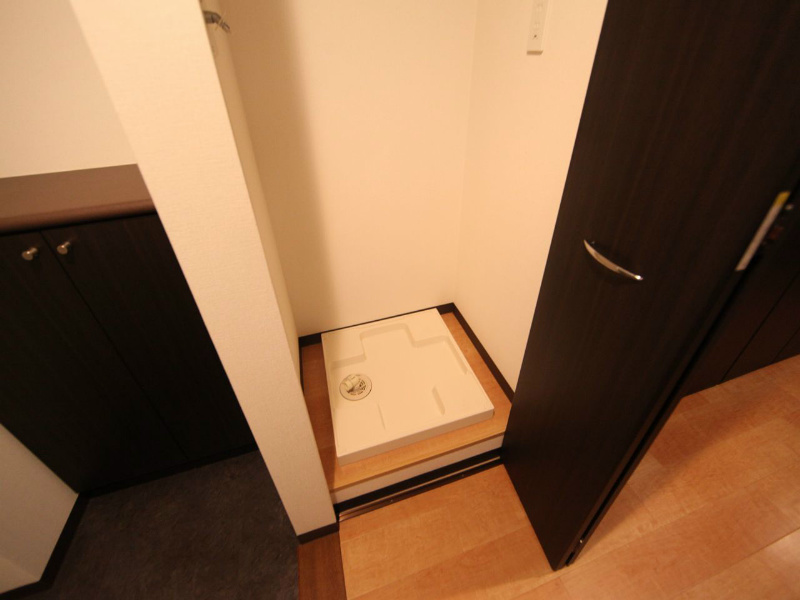 ヴァリエ東別院 室内洗濯機置き場　洗濯機ご用意できます