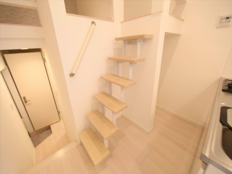 カーサフェリーチェＷ お部屋に階段あり