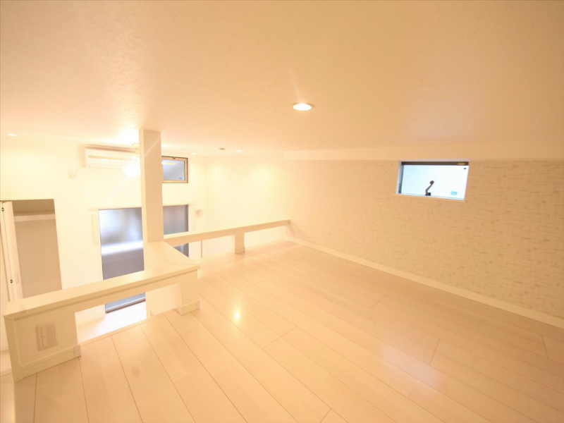 ニューストラーダ ロフト6.1帖（収納としてもお部屋としても使えます）