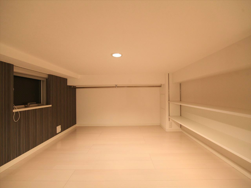 Ｋ’ｓＧａｒｄｅｎ栄生 上階ロフト6帖（収納としてもお部屋としても使えます）