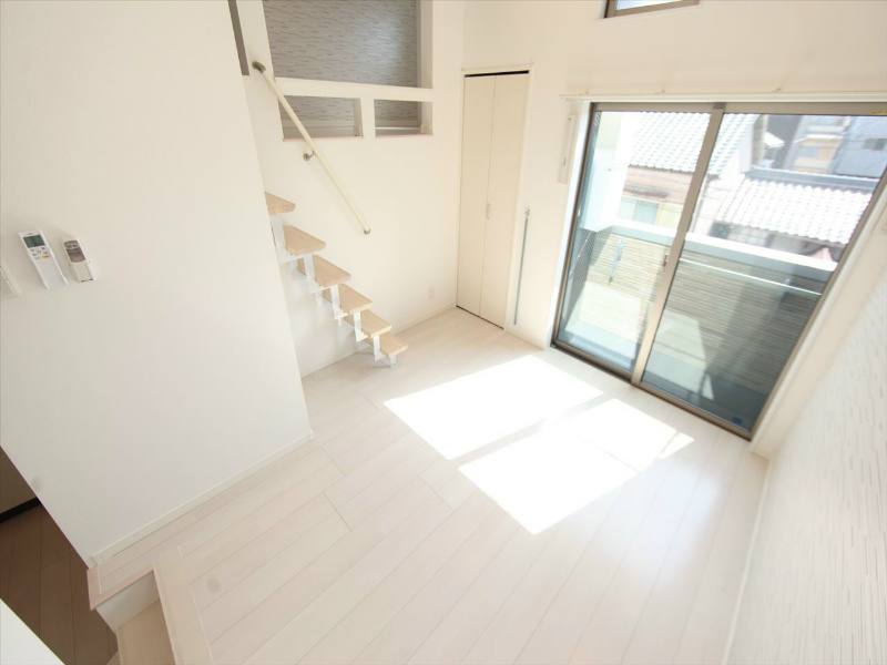 Ｋ－ＦＯＲＥＳＴ 洋室6.2帖　上段ロフト6.2帖（収納でも部屋でも使えます）