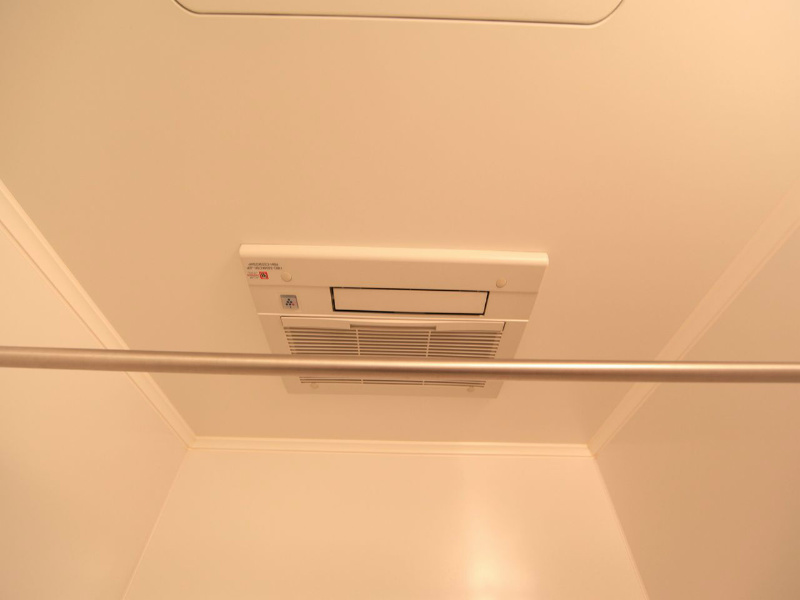 Ｈ2（エイチツー） 浴室暖房乾燥機付　24時間換気機能付バスルーム
