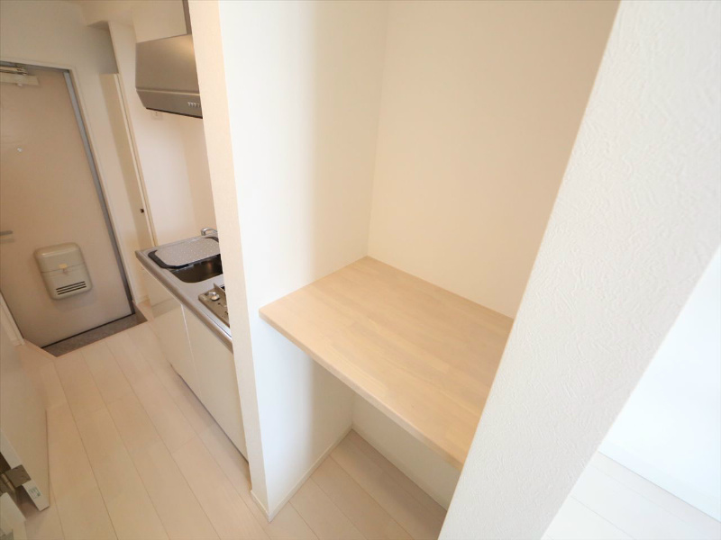 グランシャリオ キッチン横にある収納棚