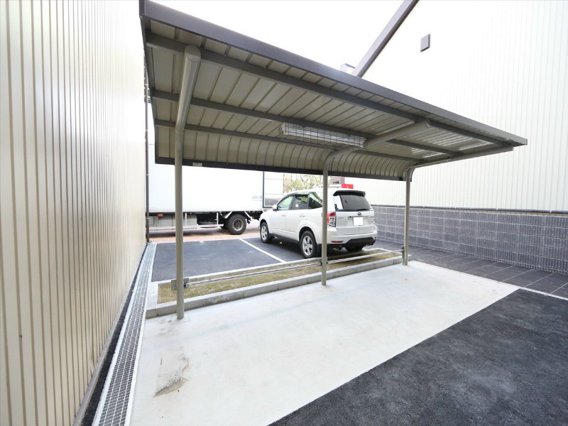 ＧＲＡＮＤＵＫＥ鶴舞ｐｒｏｓｔ 屋根付き駐輪場