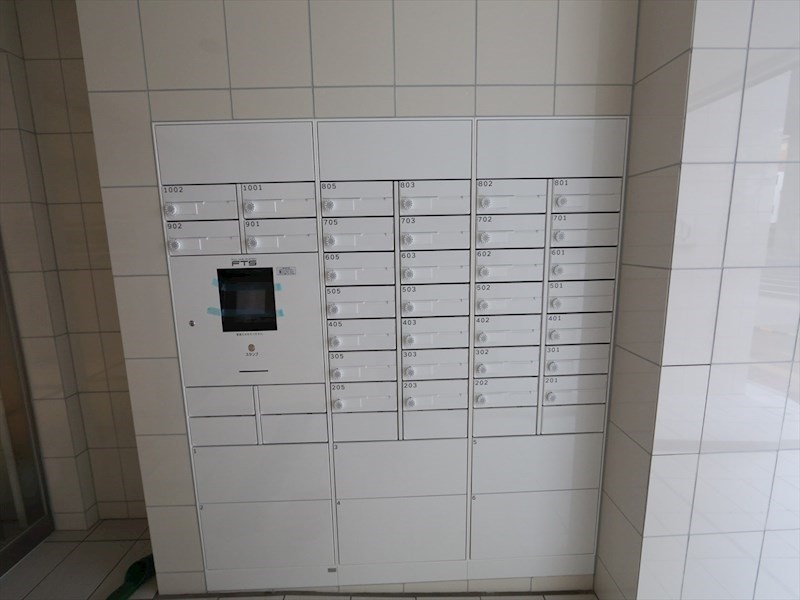 カーサニア尾頭橋 宅配ＢＯＸ完備
