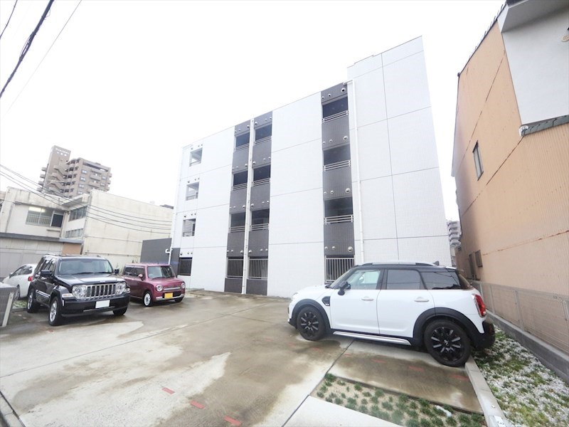 外観 オートロック付 外壁タイル張り 屋根付き駐輪場