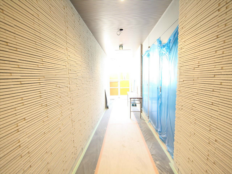 ＰａｃｅＰａｌａｚｚｏ（パーチェパラッツォ） キレイなエントランス　新築時建築中写真