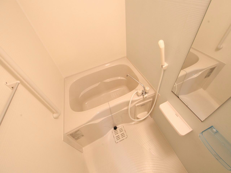 サンリットローレル 浴室暖房乾燥機　24時間換気機能付バスルーム