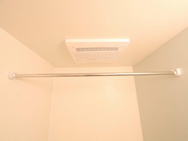 サンリットローレル 浴室暖房乾燥機付き