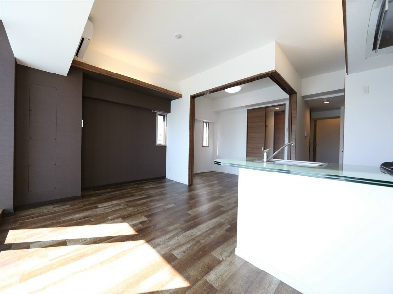 ＩＺ－Ｒｅｓｉｄｅｎｃｅ ＬＤＫ12帖　洋室5帖とつなげても仕切っても使えます