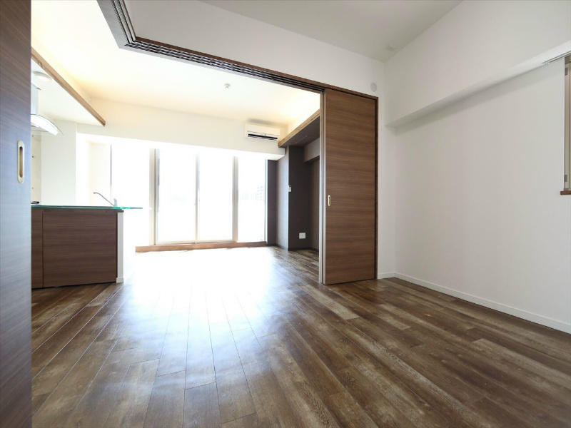 ＩＺ－Ｒｅｓｉｄｅｎｃｅ 洋室5帖　ウォークイン・ウォークスルークローゼット付