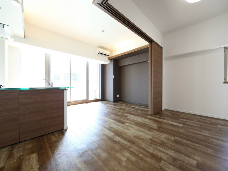ＩＺ－Ｒｅｓｉｄｅｎｃｅ 洋室5帖　ウォークイン・ウォークスルークローゼット付