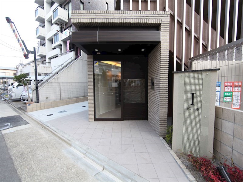 アイハウス エントランス　オートロック　ＡＬＳＯＫホームセキュリティ