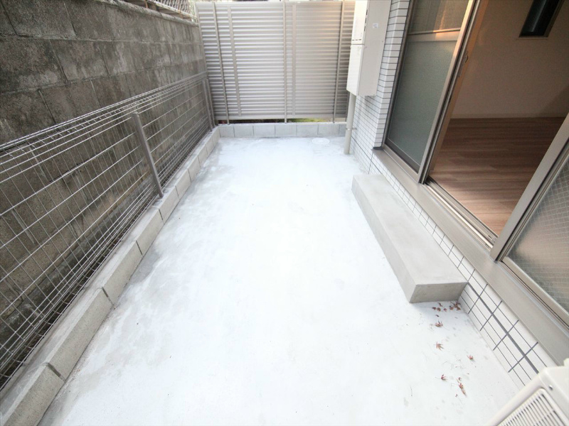 グレーシア上前津 専用テラス　南向き