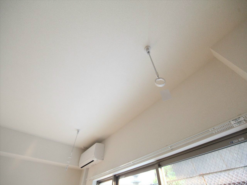 グレーシア上前津 室内洗濯物干し
