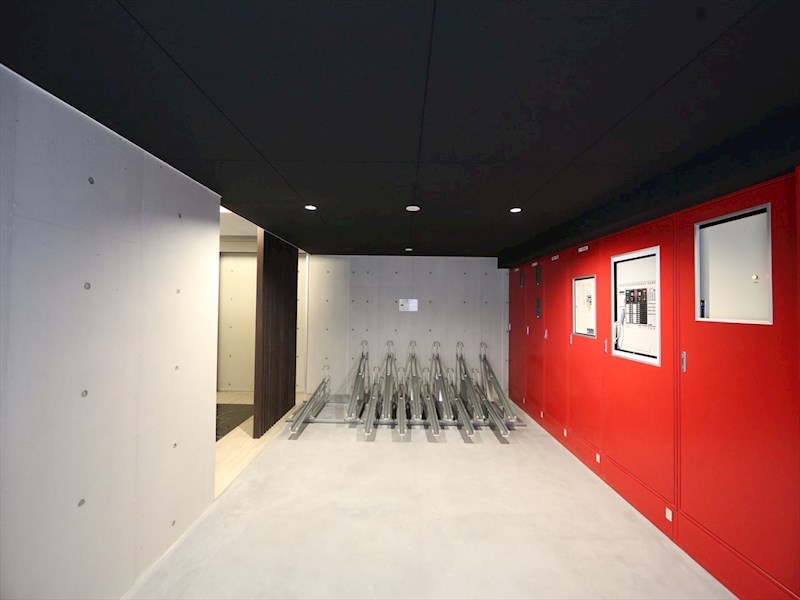 レジデンスＴ・Ｌ新栄 屋内駐輪場
