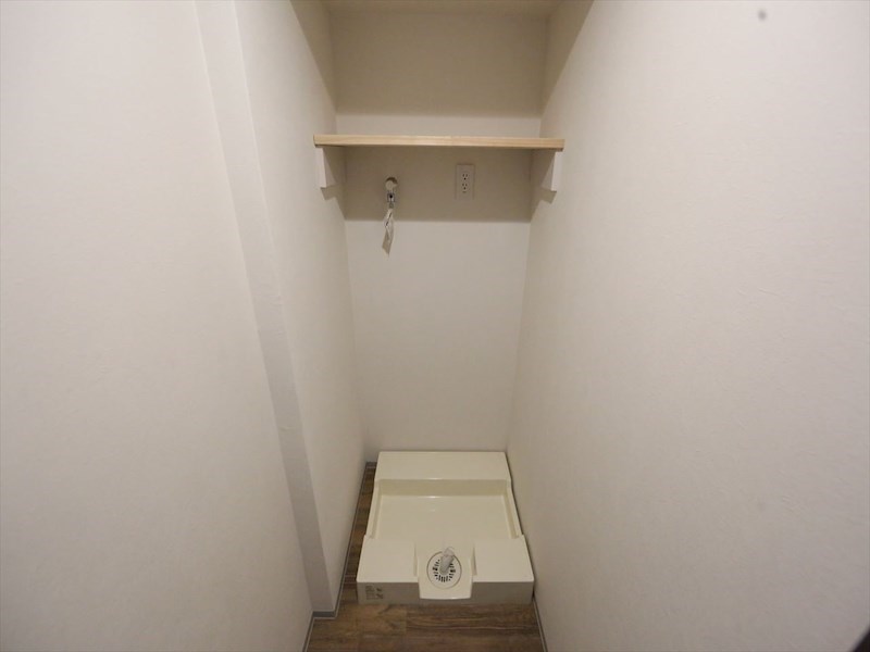 レジデンスＴ・Ｌ新栄 室内洗濯機置き場