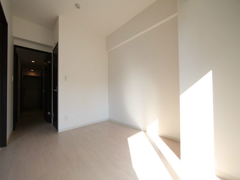 ＧＲＡＮＤＵＫＥ丸田町（グランデューク丸田町） 洋室5.7帖　ウォークインクローゼット（収納充実してます）