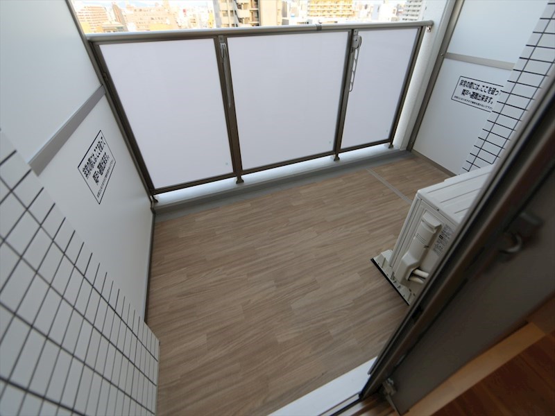 プレサンス大須観音駅前 バルコニー