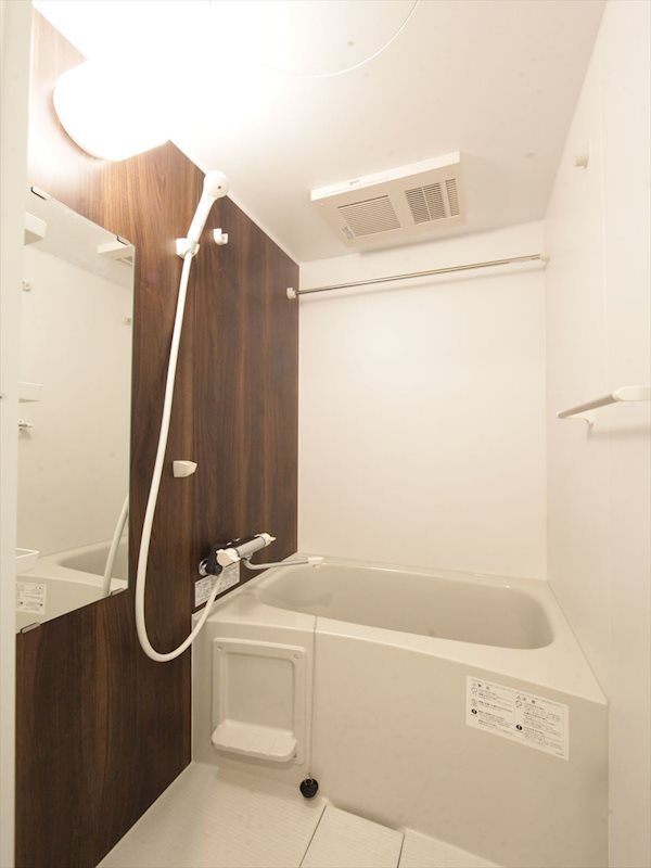 S-RESIDENCE志賀本通North 浴室暖房乾燥機能付バス