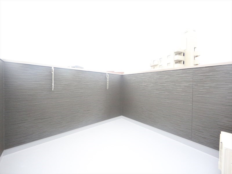 ＧＲＡＮＤＴＩＣ名鉄栄生 ルーフバルコニー