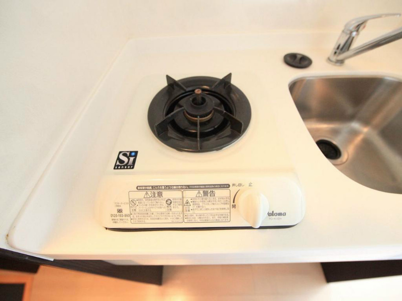 リンデンバウムＪ６  Ｂ棟 キッチン（ガス1口コンロ付）冷蔵庫・レンジ等ご用意できます