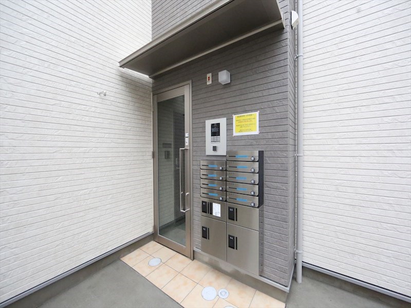 ラファージュ東海通 エントランス　オートロック付