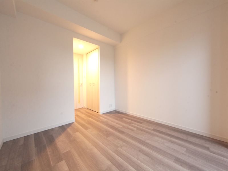 S-RESIDENCE志賀本通North 洋室7.3帖　エアコン完備　バルコニーに面しています