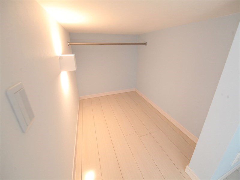 ＣＡＳＡ　ＬＡＲＧＯ（カーサラルゴ） ウォークインクローゼット付（収納充実してます）