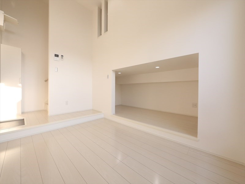 セストチッタ六番町 洋室5.4帖　アンダーロフト5帖　エアコン付