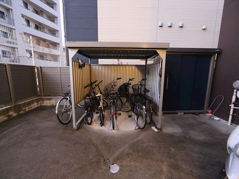 ＬｅＰａｒａｄｉｓ（ル・パラディ） 屋根付き駐輪場