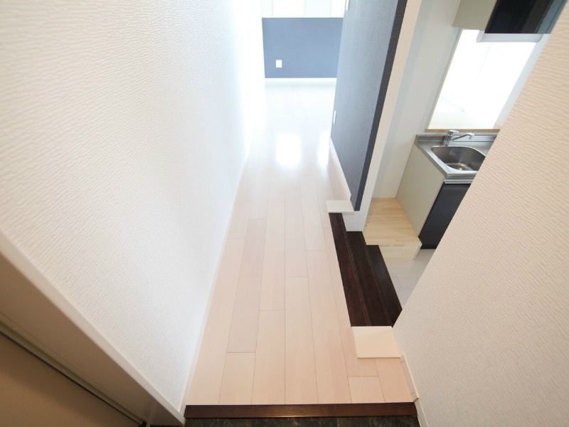Ｇｒａｄｉｔｏ（グラディート） リビングへつながる通路