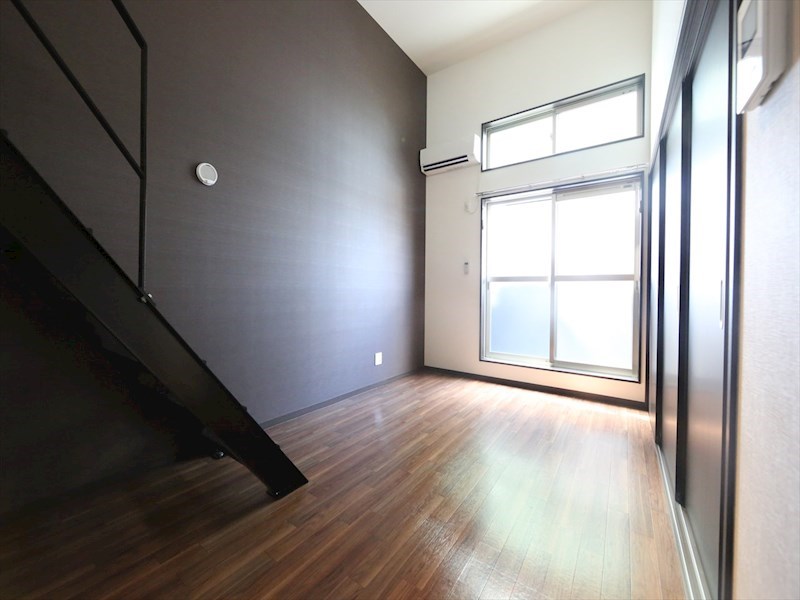 Ａｍｐｉｏ庄内通伍番館 ＬＤＫ9帖　洋室4帖　ロフト9帖　同型写真