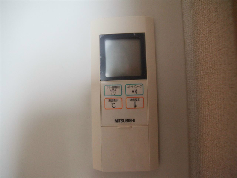 メゾンヴェルメイユ 電気温水器