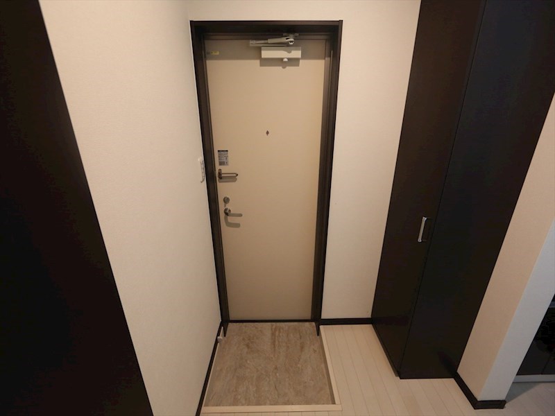 ＲＥＧＡＬＥＳＴ浅間町 玄関　シューズボックス付（収納充実してます）