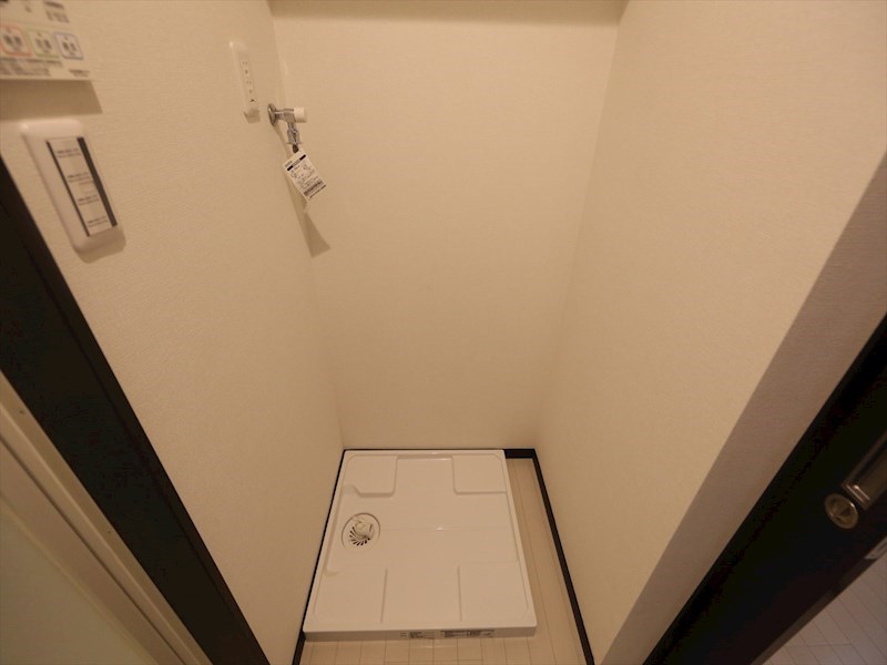ＲＥＧＡＬＥＳＴ浅間町 脱衣所　室内洗濯機置き場