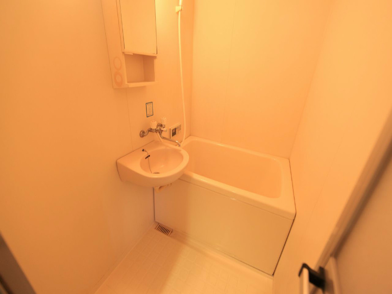 ラ・ポート八熊苑 バスルーム（お風呂トイレ別）