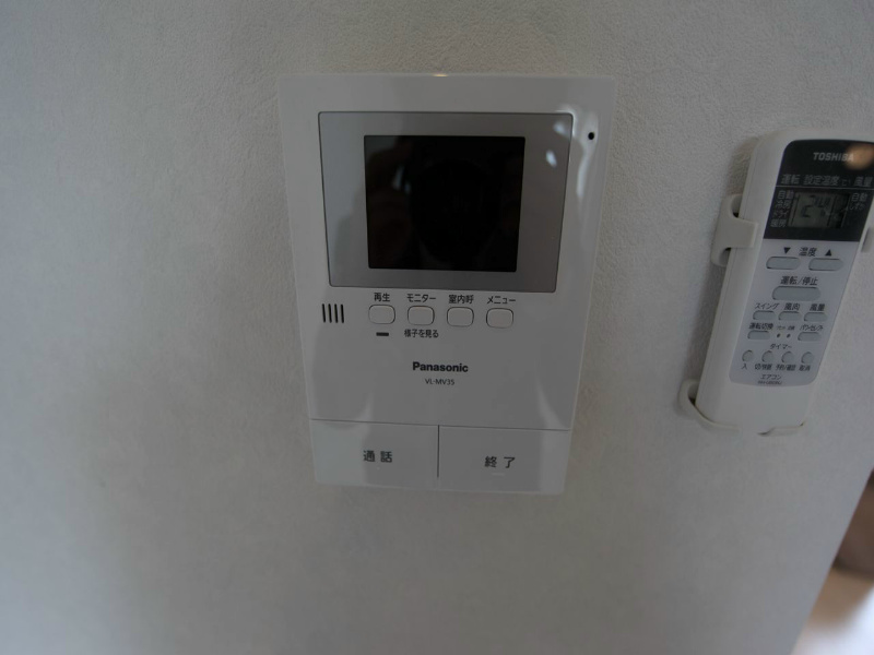 クローバー ＴＶモニター付インターホン