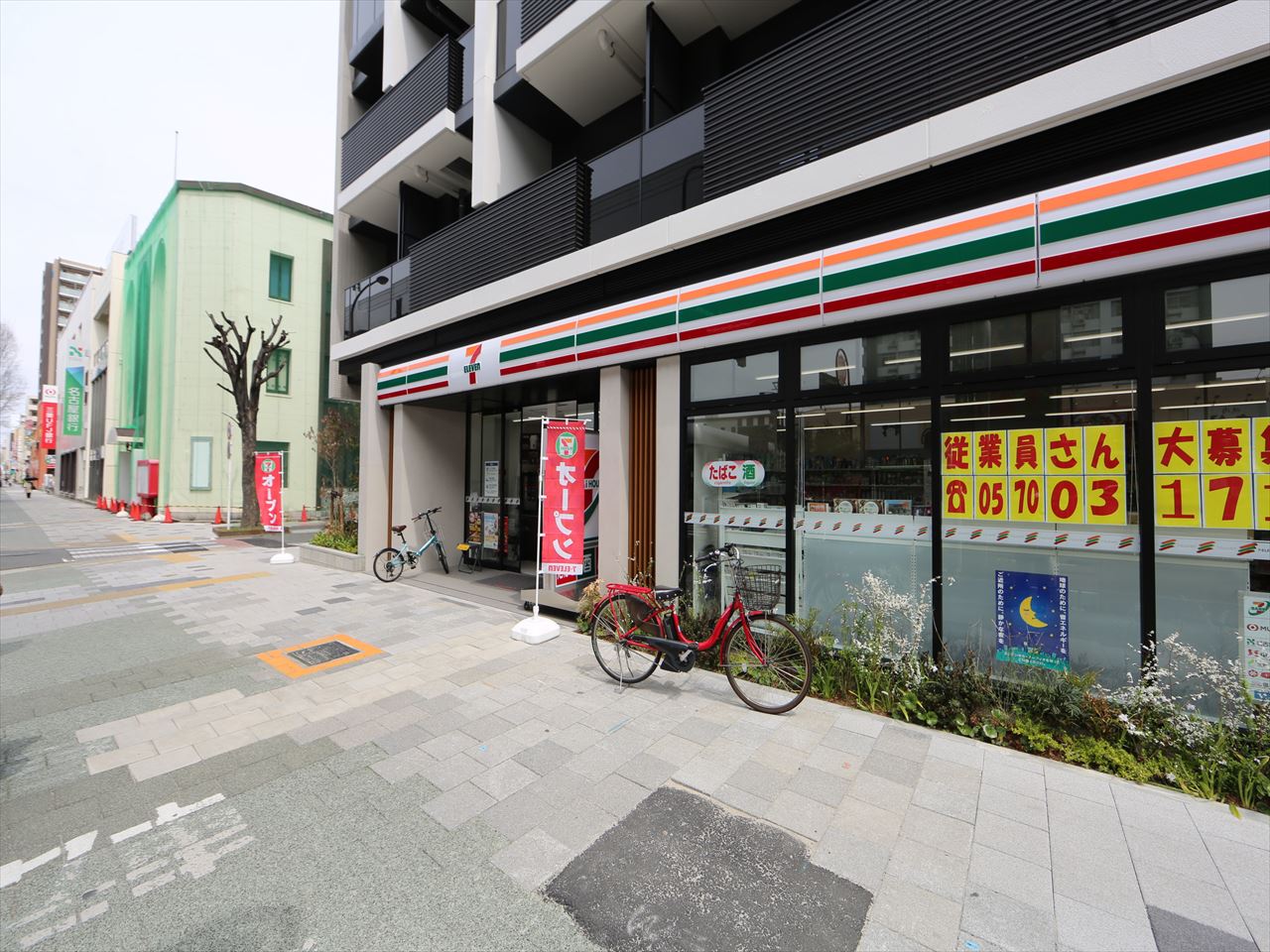 Ｌｉｖｅ　Ｃａｓａ堀田 セブンイレブン　名古屋堀田通9丁目店