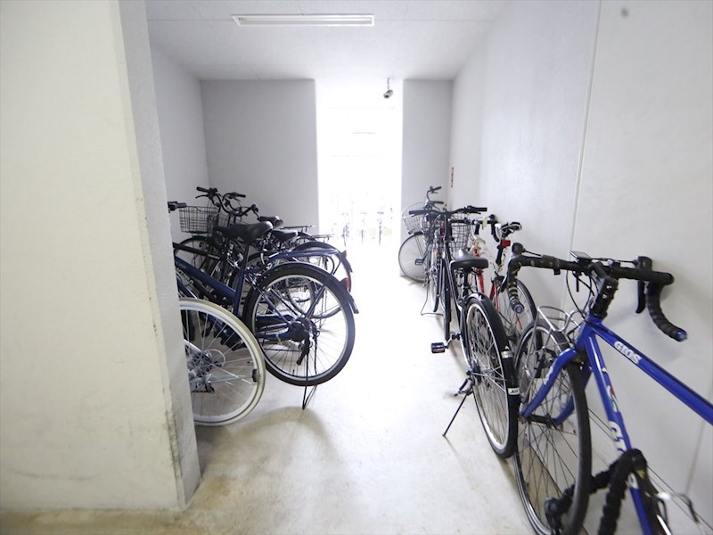スカイホース 屋根付き駐輪場