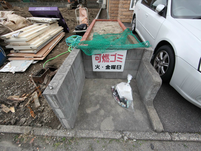 ネィフィオーレ 敷地内ゴミ置き場
