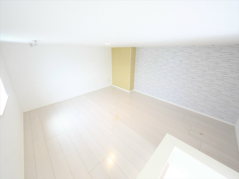 ハーモニーテラス白金 上段ロフト6.1帖（収納としても寝室としても使えます）
