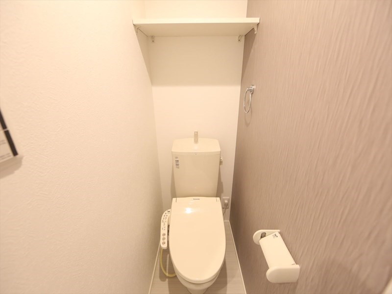 カーサルーチェＷ 温水洗浄暖房便座付トイレ