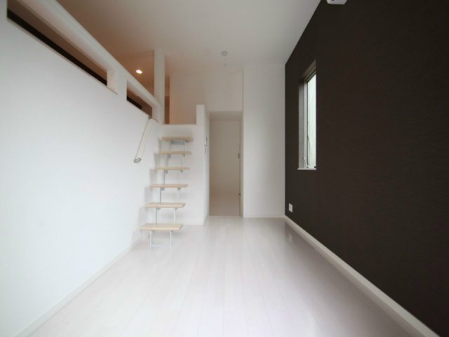 Villetta辻町 ロフトに階段で上がれます(階段式ロフト)愛知県名古屋市北区辻町2丁目86