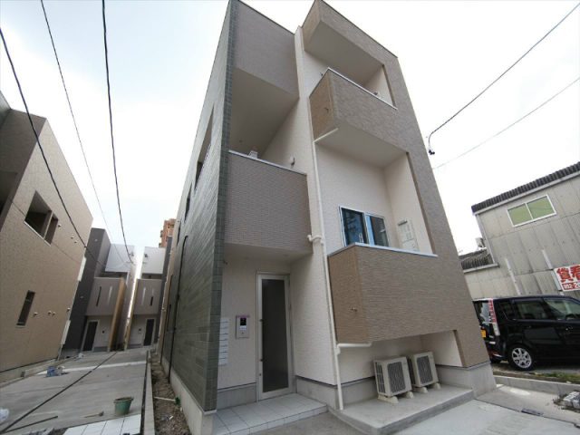 アルバーノ鳥羽見Raffinato(ラフィナート) ロフトに階段で上がれます(階段式ロフト)愛知県名古屋市南区西又兵ヱ町1丁目42