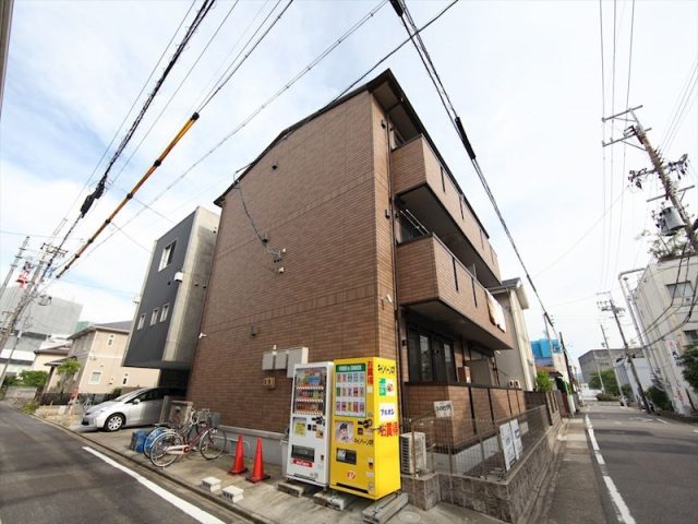 クレール 愛知県名古屋市北区田幡1丁目11-7