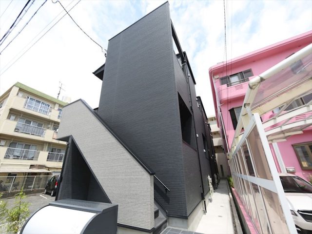 Moai(モアイ) 愛知県名古屋市中村区乾出町2丁目11番