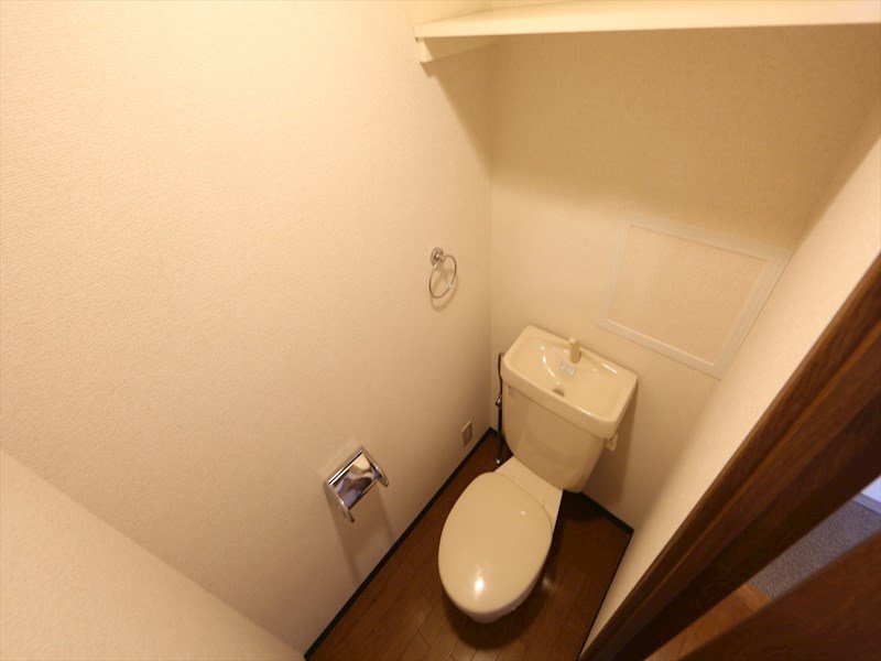 フジハイツIII トイレ（お風呂トイレ別）温水洗浄暖房便座取り付け可